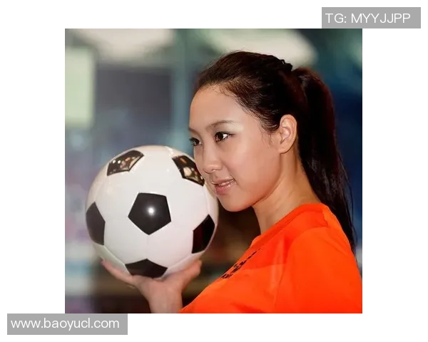 足球明星长发型女孩的时尚潮流与魅力展示 足球明星长发型女孩的时尚潮流与魅力展示