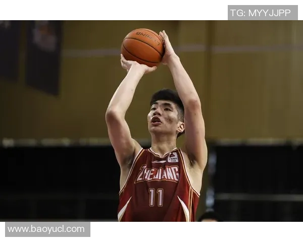 篮球明星JJ的传奇之路与奋斗精神激励年轻一代追逐梦想的故事